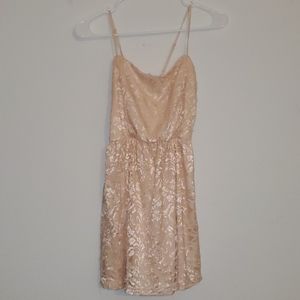 Light Pink/Peach Floral Lace Dress